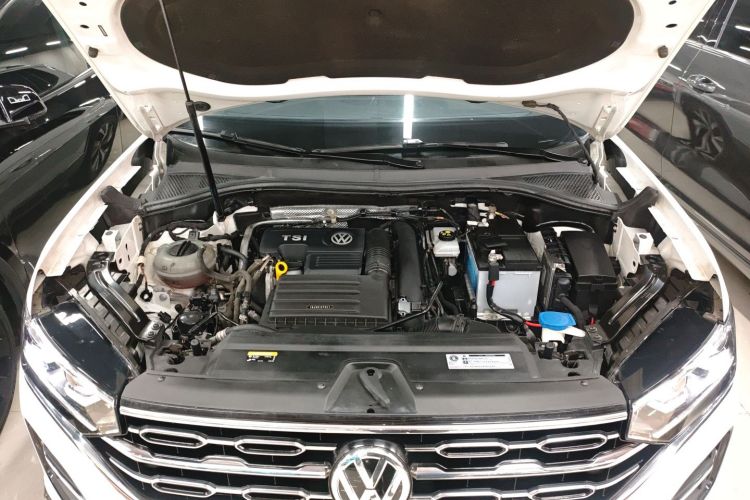 大众 探岳 2019款 征途版 280TSI 两驱豪华型 国VI机舱底盘24