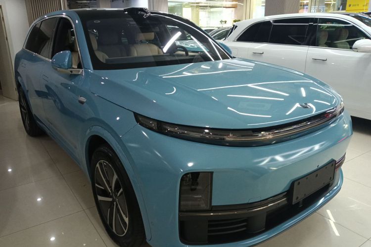 理想汽车 理想L7 2024款 MAX车身外观3
