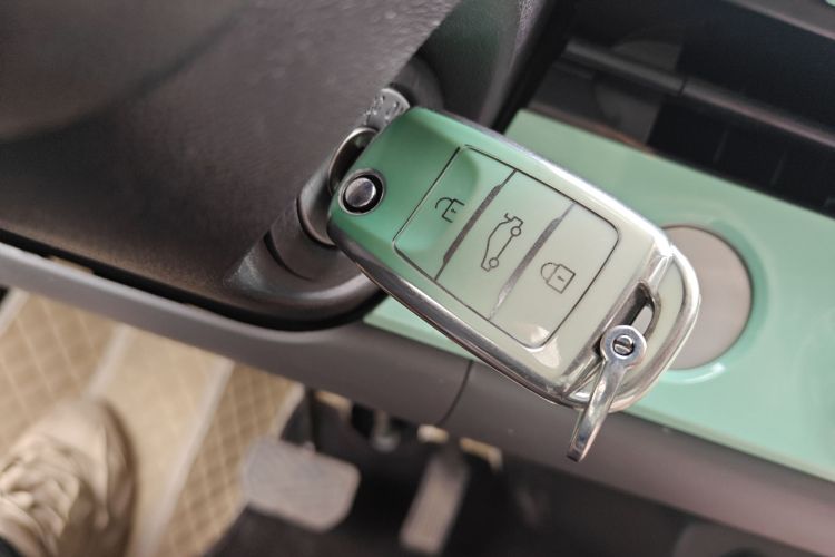 长安启源 长安Lumin 2025款 205km 香沁款中控内饰11