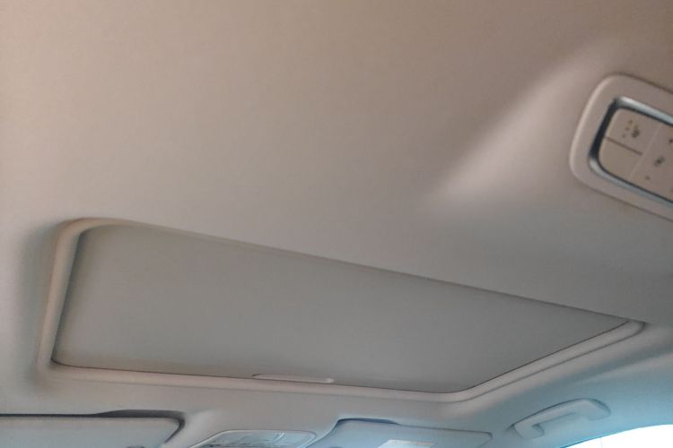 别克GL8 2022款 ES陆尊 653T 尊享型中控内饰22