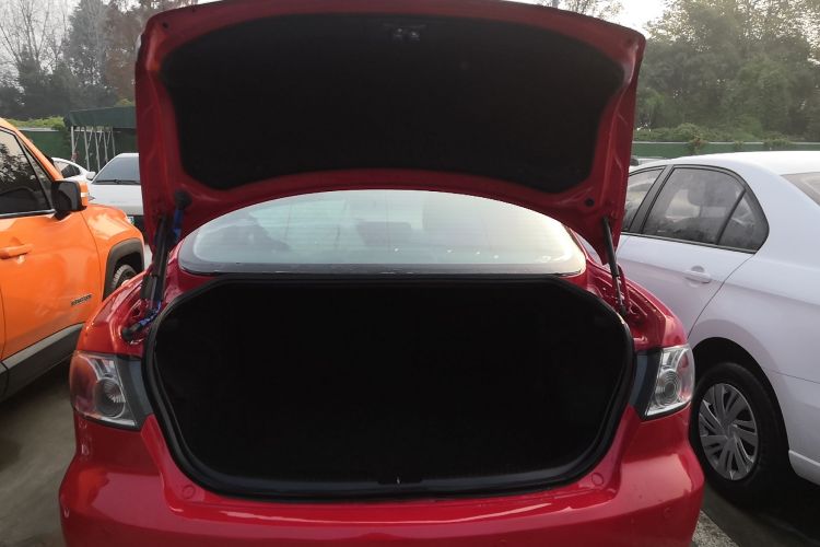 马自达6 2015款 2.0L 自动经典型局部细节23