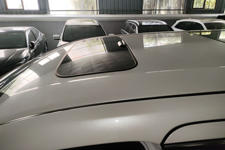 丰田 威尔法 2020款 双擎 2.5L HV豪华版局部细节57