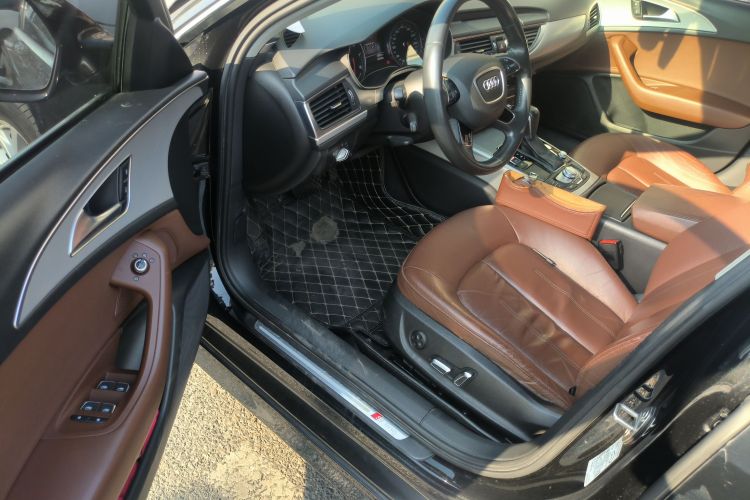 奥迪A6L 2018款 35 TFSI 典藏版中控内饰20