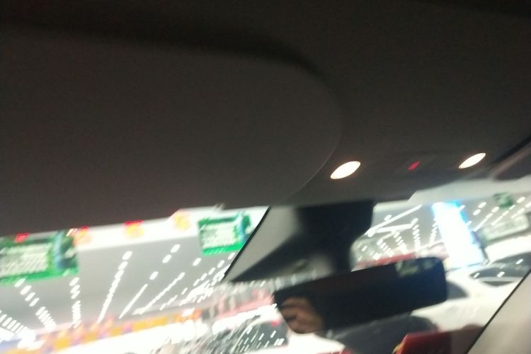 特斯拉 Model Y 2022款 改款 后轮驱动版中控内饰22