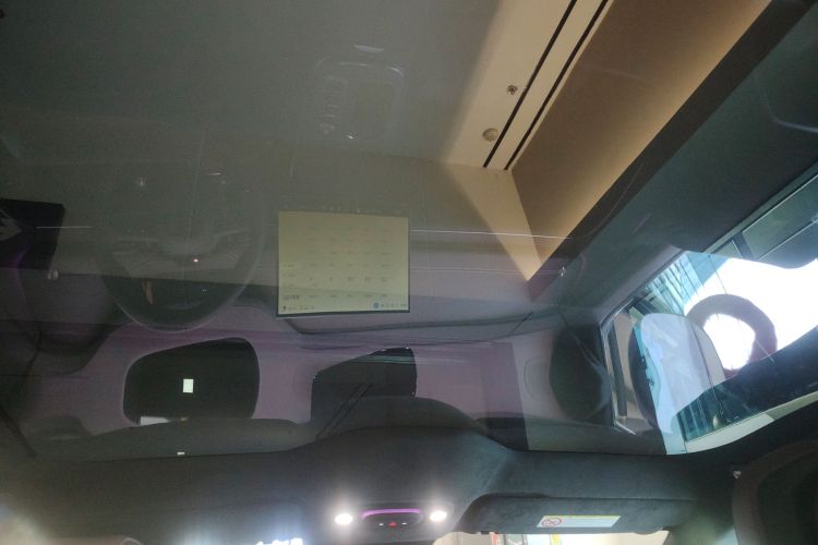 小米汽车 小米SU7 2024款 四驱超长续航高阶智驾Max版局部细节22