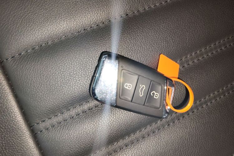 大众 帕萨特新能源 2022款 430PHEV 混动精英版中控内饰11