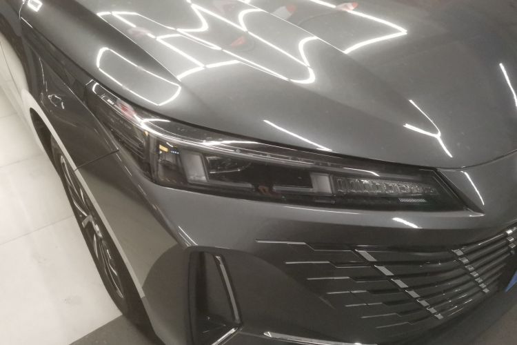 长安 逸动 2024款 1.5T GDI自动 尊贵型车身外观8