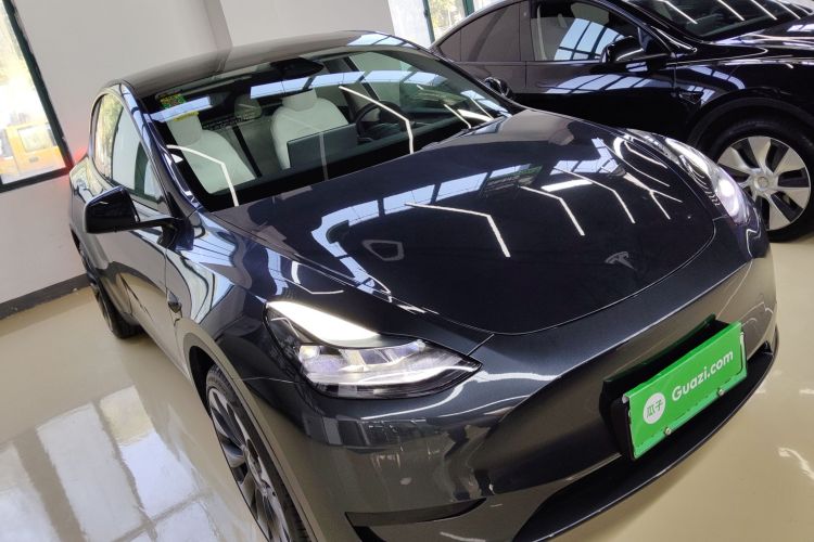 特斯拉 Model Y 2024款 后轮驱动版车身外观6002
