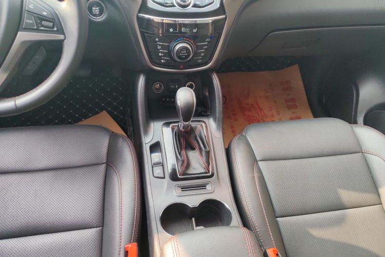 长安CS75 2016款 1.8T 自动精英型 国V中控内饰18