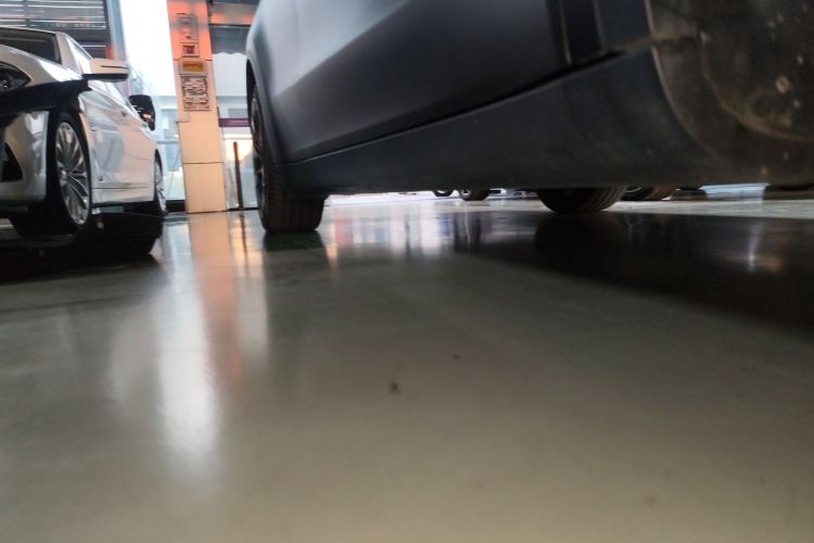 特斯拉 Model Y 2021款 长续航全轮驱动版 3D7局部细节9001