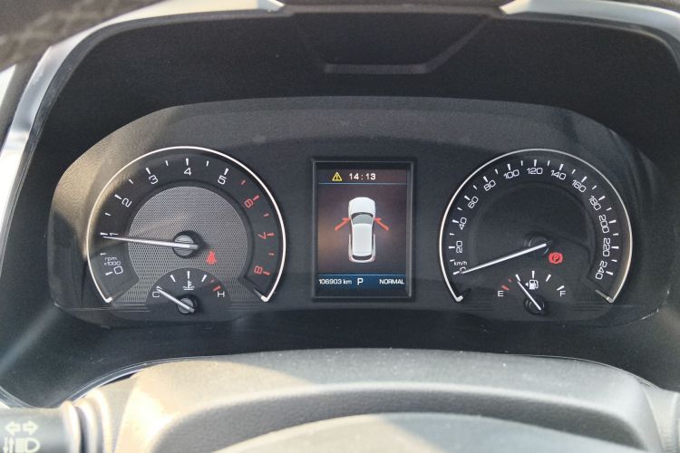 魏牌 VV5 2017款 2.0T 超豪型中控内饰14