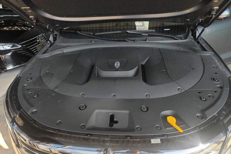 鸿蒙智行 问界M7 2024款 1.5T 后驱Plus版 5座机舱底盘24