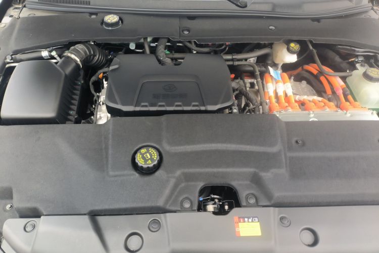 五菱汽车 五菱星光 2024款 共创版 150 进阶型机舱底盘24