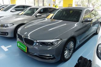 宝马5系新能源 2019款 改款 530Le 豪华套装
