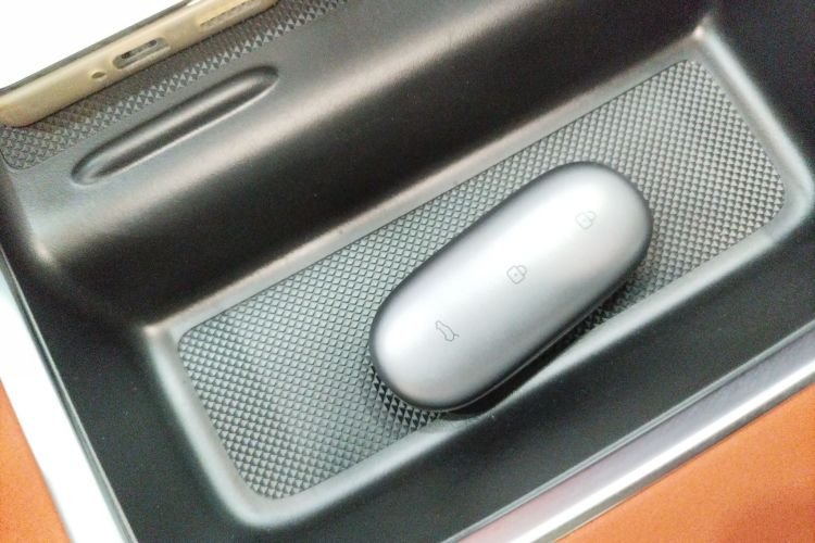 理想汽车 理想L9 2022款 Max中控内饰11