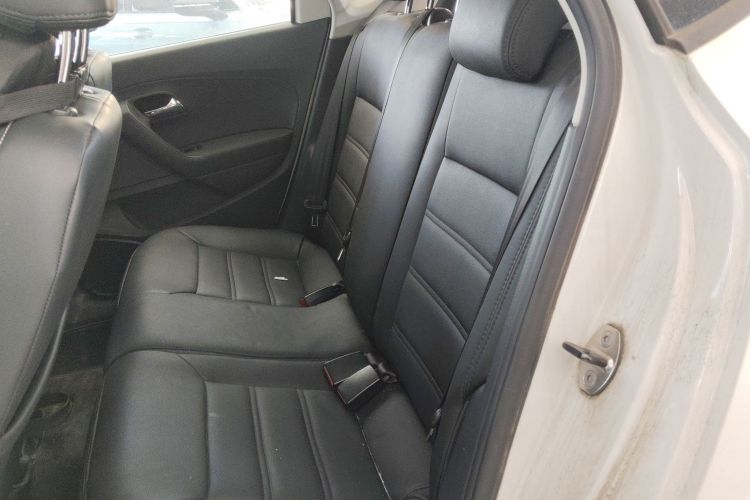 大众 Polo 2014款 1.4L 自动舒适版中控内饰21