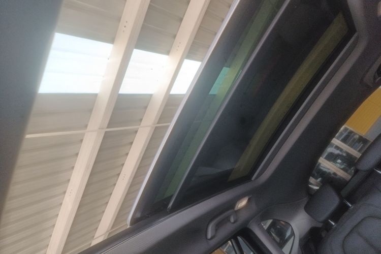 宝马X1 2019款 sDrive18Li 时尚型中控内饰22