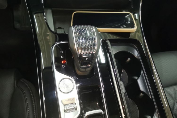 广汽传祺 传祺M8 2024款 大师系列 400T 尊贵版局部细节18