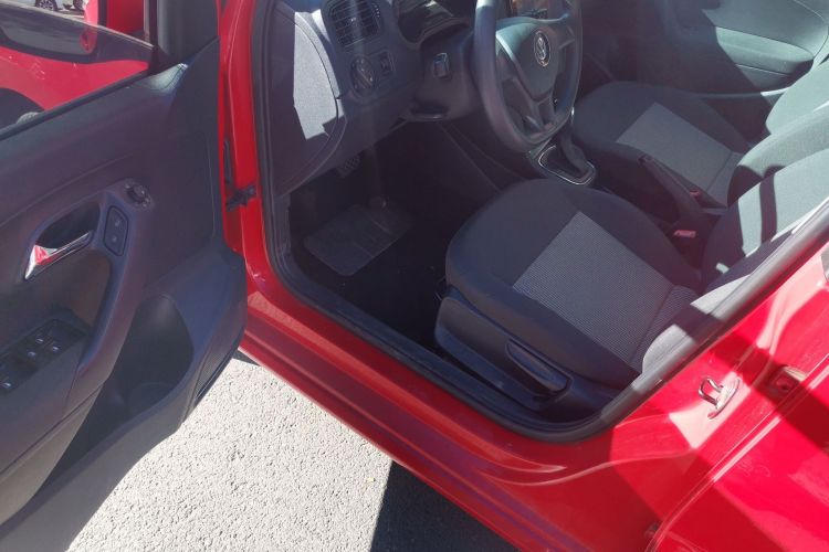 大众 Polo 2016款 1.4L 自动风尚型中控内饰7002