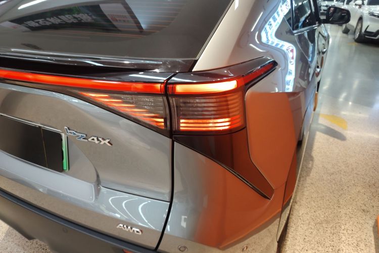 广汽丰田bZ4X 2022款 X-MODE 四驱Ultra车身外观6006