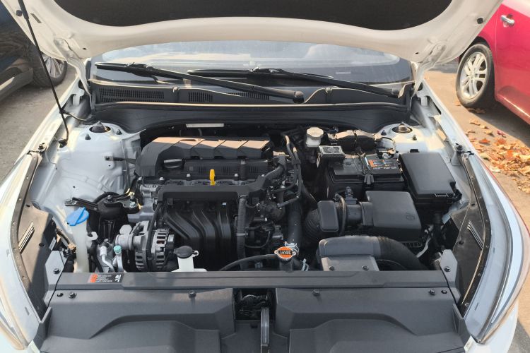 起亚K3 2019款 1.5L CVT智享互联版机舱底盘24