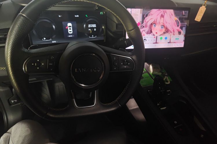 领克03 2023款 2.0TD DCT劲Pro中控内饰12