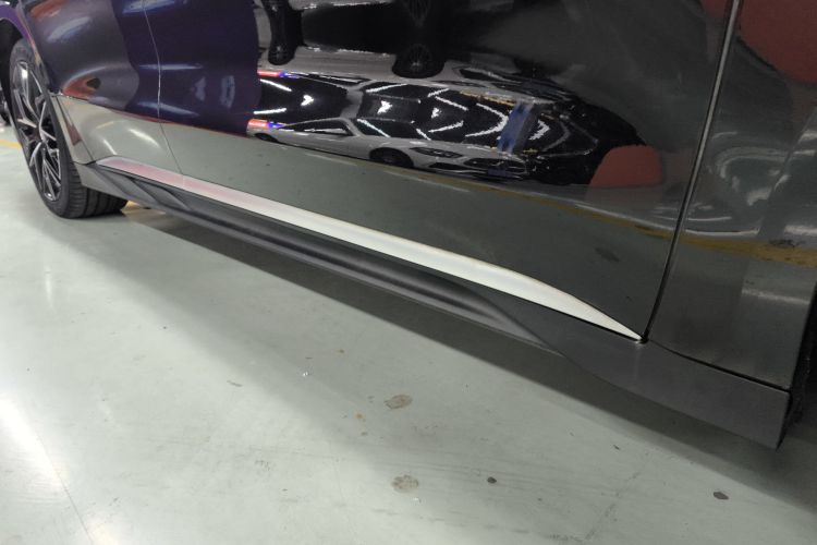 比亚迪 汉 2022款 EV 创世版 610KM四驱尊享型局部细节9001