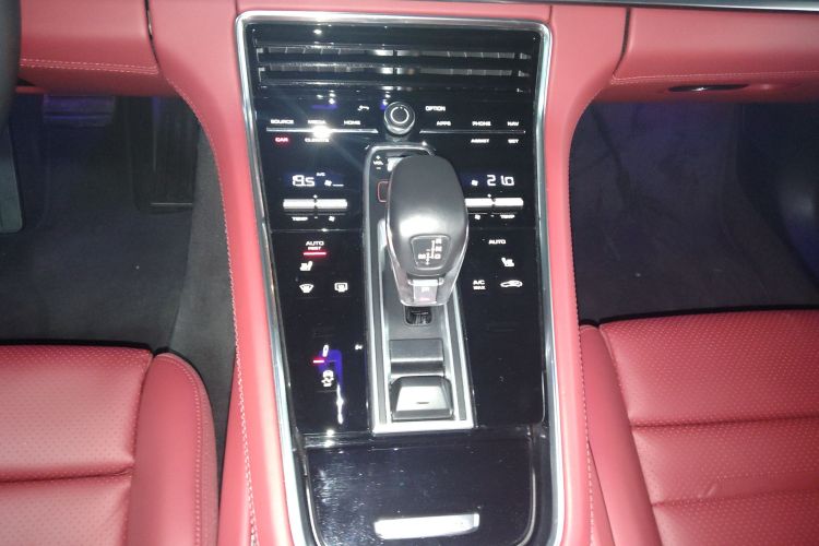 保时捷 2022款 Panamera 2.9T局部细节18