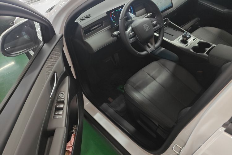 比亚迪 秦PLUS 2025款 DM-i 智驾版 55KM领先型中控内饰20