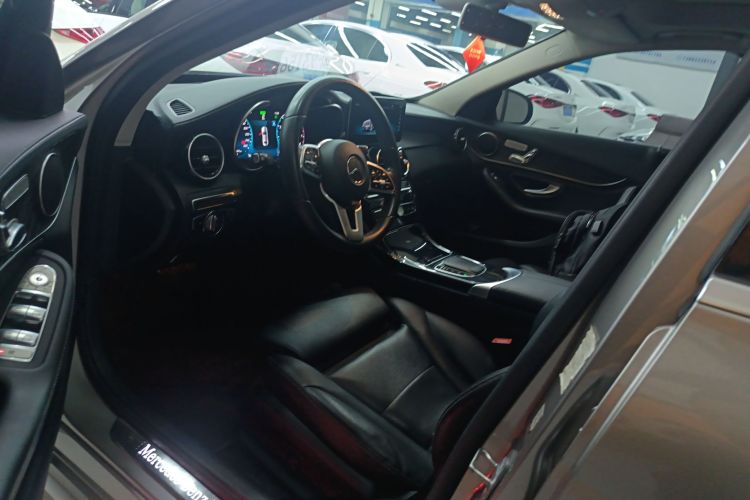 奔驰C级 2019款 改款 C 260 L 运动版中控内饰19