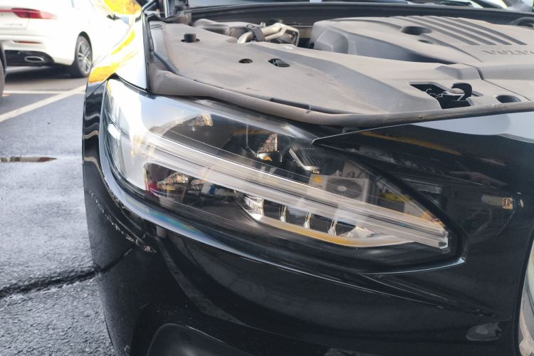 沃尔沃S90 2023款 B5 智逸豪华版车身外观8