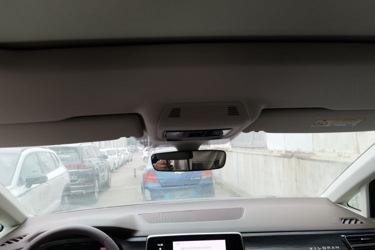 大众 威然 2024款 380TSI 尊贵版局部细节22