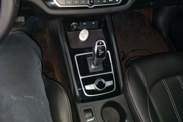 比亚迪 宋新能源 2019款 宋DM 1.5TID 智联锐动型局部细节18