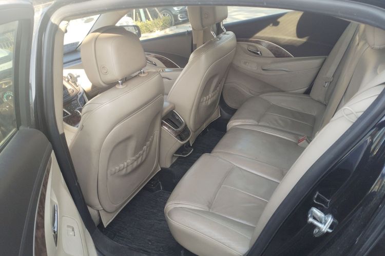 别克 君越 2013款 2.4L SIDI领先舒适型中控内饰21