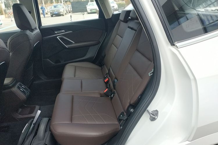 宝马X1 2023款 sDrive25Li M运动套装中控内饰7004