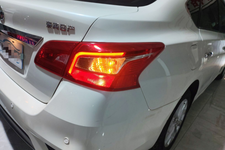 日产 轩逸 2022款 经典 1.6XE CVT舒适版车身外观6006