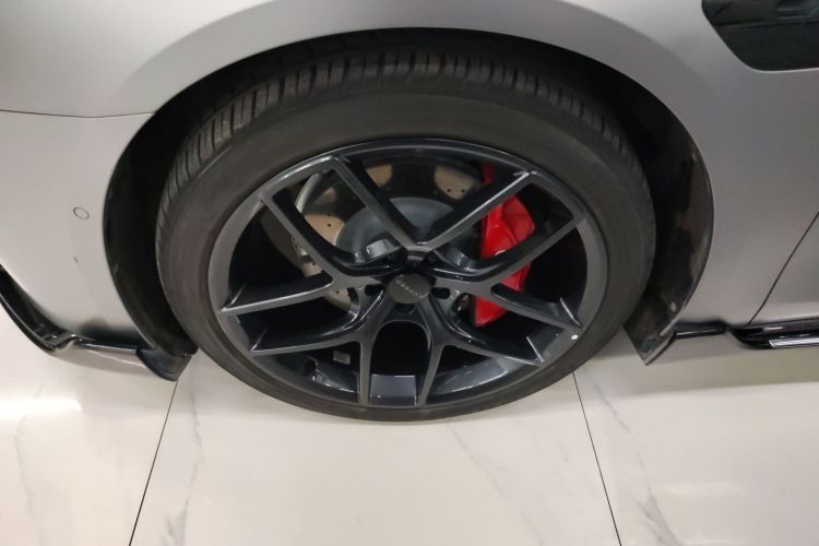 鸿蒙智行 智界S7 2024款 Ultra 四驱旗舰版车身外观6007