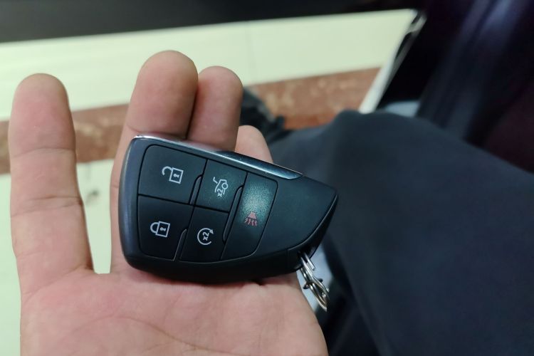 别克 君越 2023款 改款 25T 越行版中控内饰11