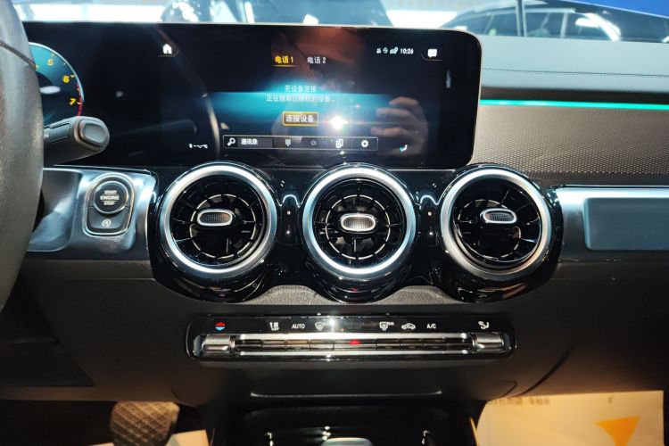 奔驰GLB 2020款 GLB 180 时尚型局部细节16