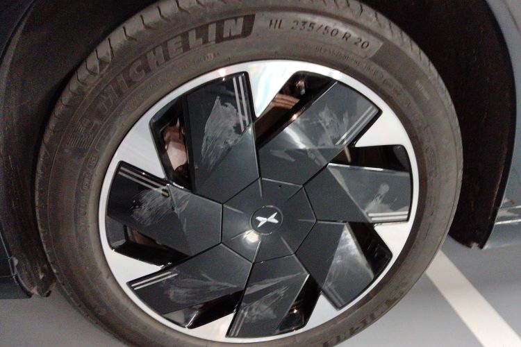 小鹏X9 2024款 702超长续航Max车身外观6007