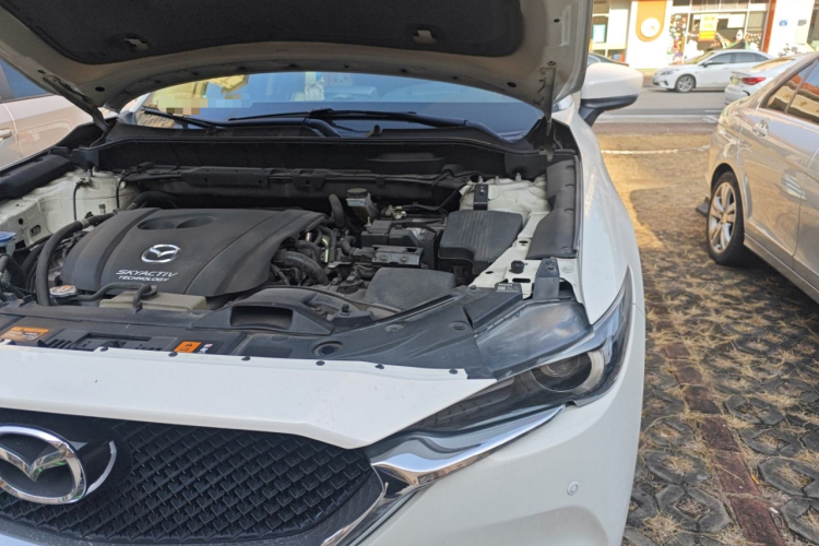 马自达CX-5 2018款 2.5L 自动四驱i-ELOOP智尊型 国VI局部细节9007