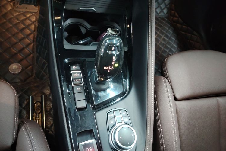 宝马X1 2021款 sDrive20Li 尊享型局部细节18