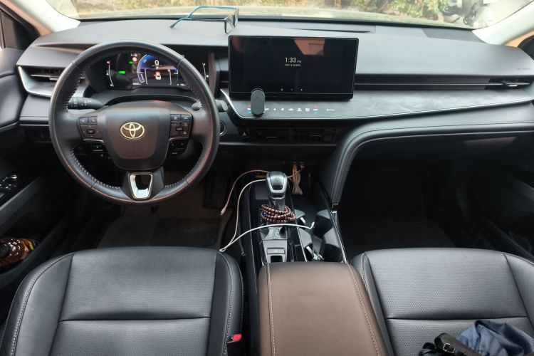 丰田 凯美瑞 2024款 双擎 2.0HGVP 豪华版中控内饰12