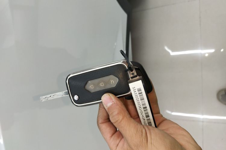 五菱汽车 五菱星驰 2022款 1.5L 手动自由型中控内饰11