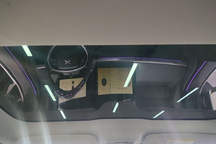 小鹏P7 2022款 480E局部细节22