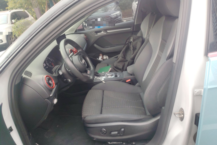 奥迪A3 2020款 Sportback 40 TFSI 运动型 国VI中控内饰19