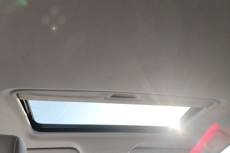 别克 英朗 2019款 15T 双离合互联精英型 国V中控内饰22