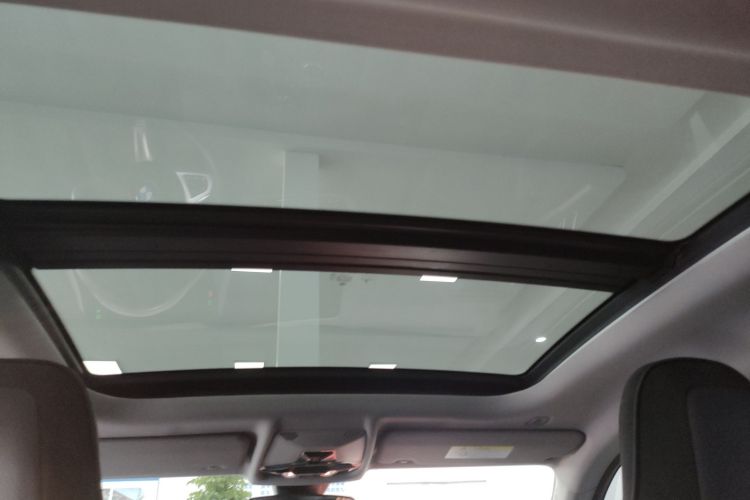 宝马2系(进口) 2021款 225i 四门轿跑车 M运动曜夜套装中控内饰22