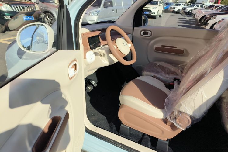 奔腾小马 2026款 222km 闪耀马中控内饰20