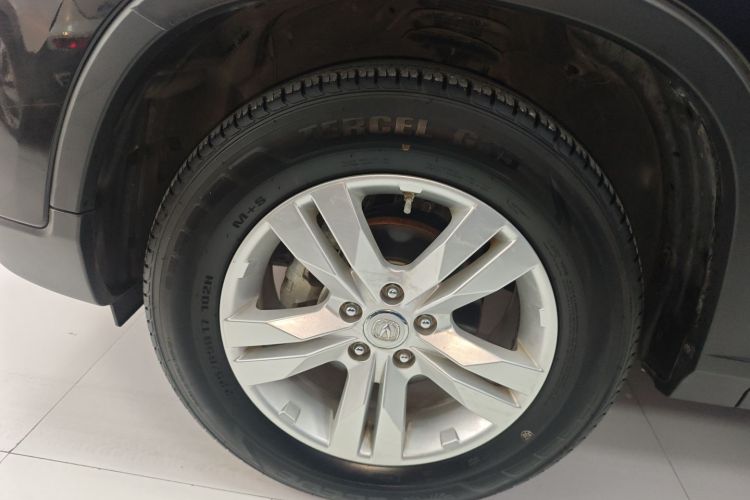 长安CS75 2016款 2.0L 手动豪华型 国V车身外观6007